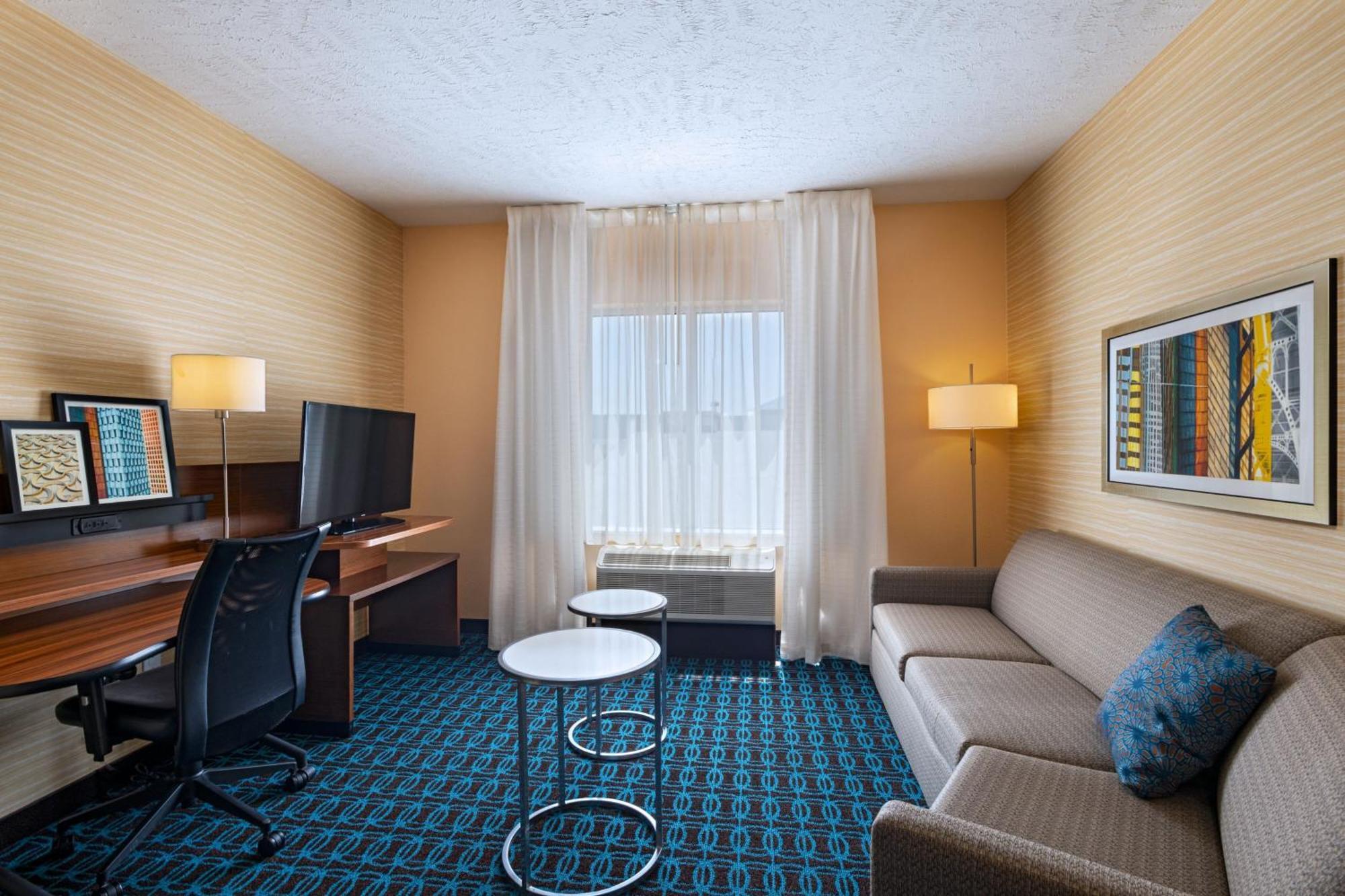 Fairfield Inn & Suites By Marriott Lincoln Airport Exterior foto